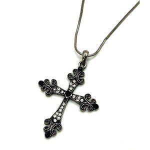Vintage Style Cross Pendant Necklace With Adjustable Chain And Crystal Accents